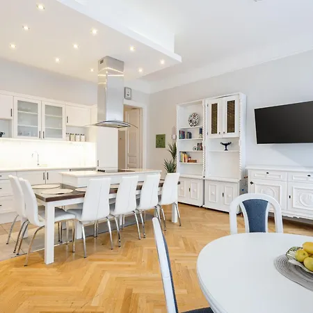 Nirvana Niche Appartement *